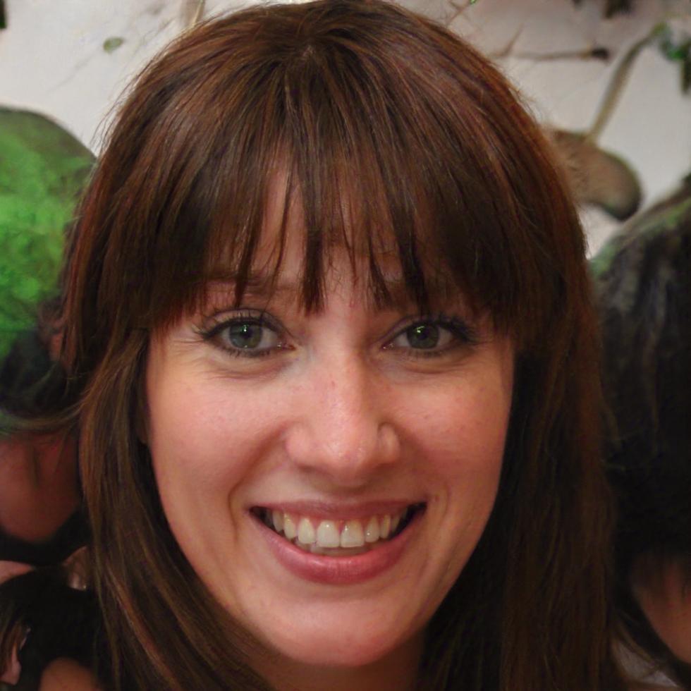 Esperanza Valderas, experta en análisis financiero